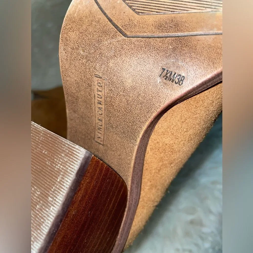 Vince Camuto Bibestie Booties Ankle Boots Brown Suede 7.5